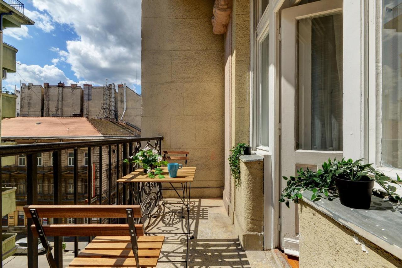 בודפשט Akacfa 7 City Center Beautiful Apartment מראה חיצוני תמונה